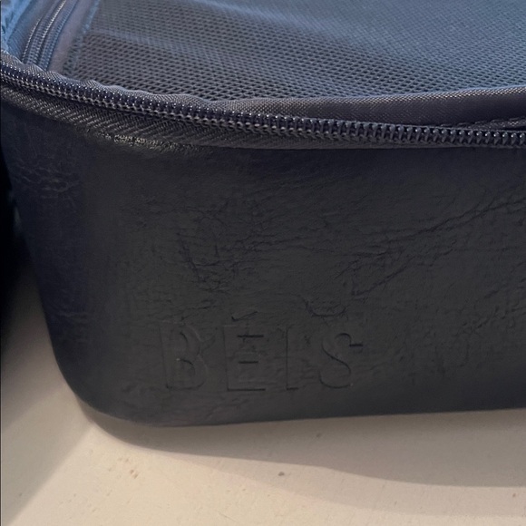 Beis mini convertible weekender in navy - Picture 7 of 12